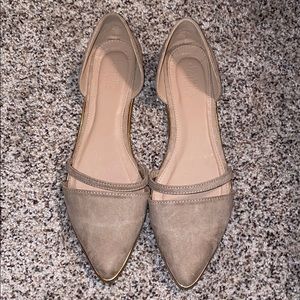 Nude Flats